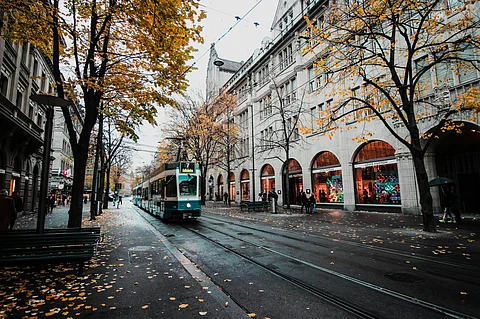 Countries that pay you to settle in scenic spots — Dream? Nope, a reality!
