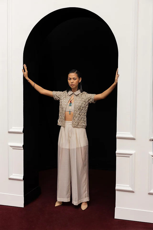 Ananya Goenka Bagaria's collection is chic, classy, traditional and defines the modern woman.