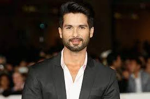 After Kabir Singh, Shahid Kapoor to star in the remake of Nani's Jersey: reports