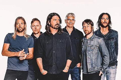 After the death of drummer Taylor Hawkins, Foo Fighters cancels all tours 