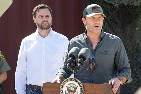 JD Vance and Pete Hegseth at Eagle Pass, Texas