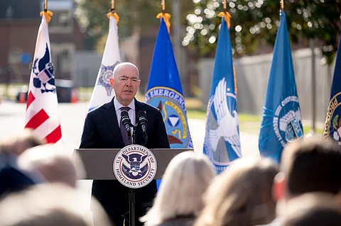 U.S. Defense Strategy Prioritizes Countering China Over Taiwan