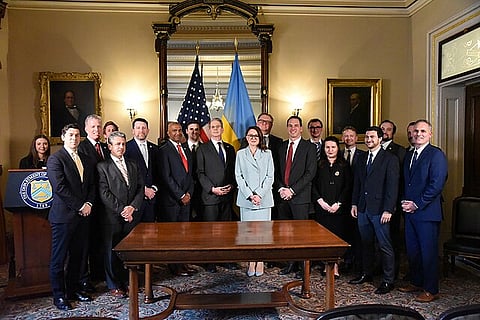 Yulia Svyrydenko, Scott Bessent, and officials sign Ukraine-US minerals deal in Washington, D.C., April 30, 2025.