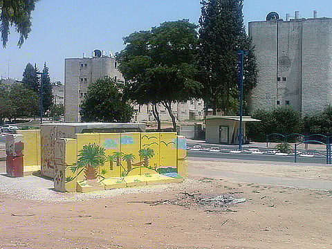 street bomb shelter (foreground) - bus stop bomb shelter (background), Sderot
