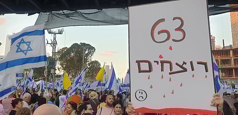 Mass protest in Tel-Aviv for a hostage deal
