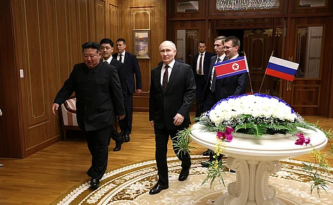 Vladimir Putin with Kim Jong-un, in Pyongyang.