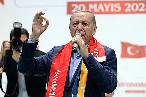 Turkey Arrests Opposition Mayors in Sweeping Corruption Crackdown