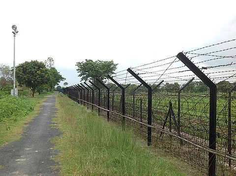 Indo Bangladesh Border, Dakshin Denajpur.