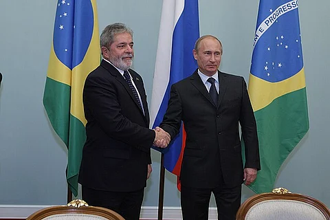Putin and Lula Strengthen Ties Ahead of Crucial U.S.-Russia Summit