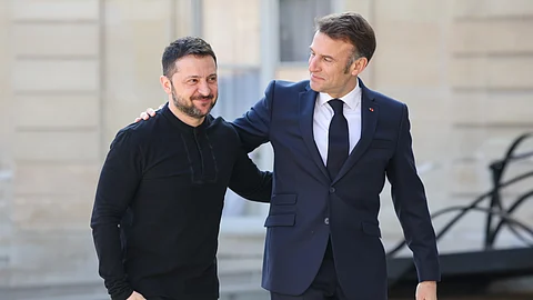 Volodymyr Zelenskyy & Emmanuel Macron in Paris, France (2025)