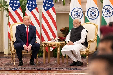 US Threatens Higher Tariffs on India Amid Trump-Putin Peace Talks