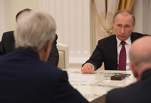 Trump–Zelensky Summit Opens Path for New Talks with Putin