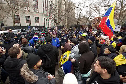 A crowd of people and press gather outside the United States District Court in Manhattan for Nicolás Maduro's arraignment.