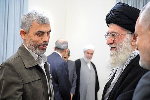 Yahya Sinwar greeting Iranian Supreme Leader