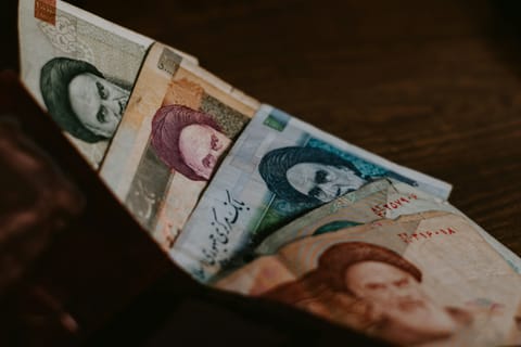 Iran’s Currency Hits Record Low as Post-Ceasefire Pressures Mount