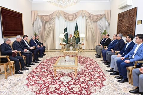 Pakistan PM Shehbaz Sharif meets the Iranian delegation, including FM Seyed Abbas Araghchi in Islamabad, on April 25, 2026.