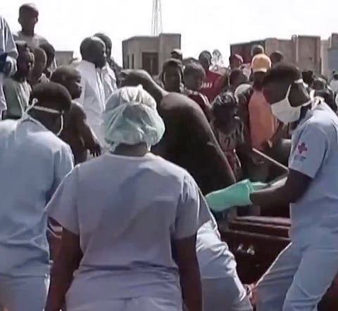 DR Congo Ebola Cases Top 2,000 as Health Worker Strike Deepens Crisis