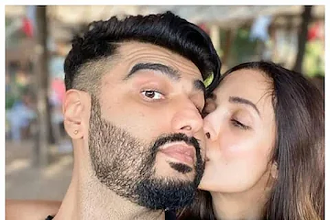 Arjun Kapoor ENDS Breakup Rumours, Drops Aww-dorable Comment On Malaika Arora’s Post
