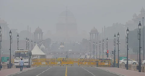 Delhi AQI drops to ‘severe’, schools closed for two days, non-essential construction banned