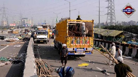 Court suggests 'neutral umpires' to bridge government-farmers trust deficit