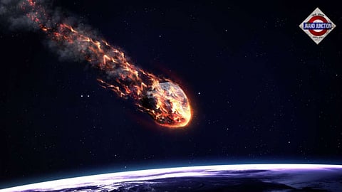 Meteor explodes above Earth in video captured from space