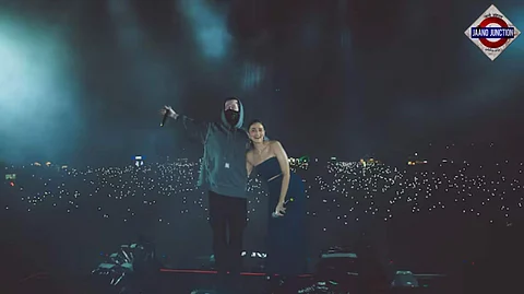 Alia Bhatt at Alan Walker's concert in Bengaluru.