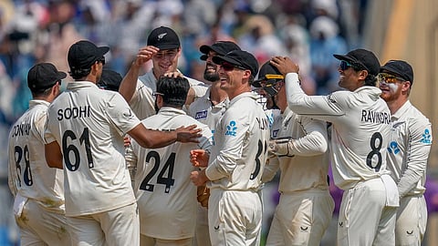 New Zealand defeated India by 25 runs on day four of the third and final Test to win the series 3-0 at the Wankhede Stadium at the Wankhede Stadium in Mumbai on Sunday.