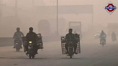 Lahore air pollution hits record high