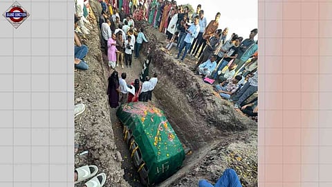 A Gujarati family held a burial ceremony for their beloved car.