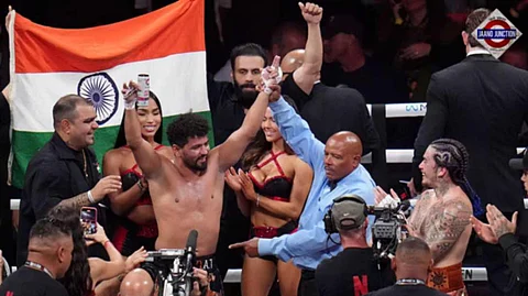 Goyat vs Nunes Boxing: Neeraj Goyat celebrates after defeating Whindersson Nunes