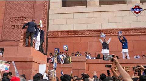 BJP, INDIA bloc hold counter-protests on last day of Parliament winter session