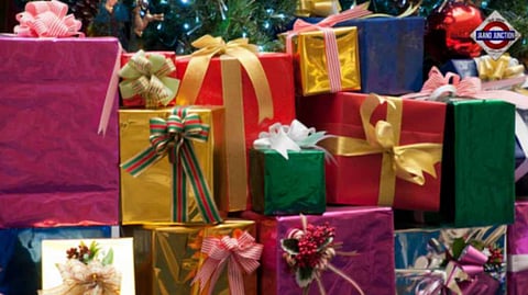 10 Last-Minute Christmas Gift Ideas That Don't Feel Last-Minute