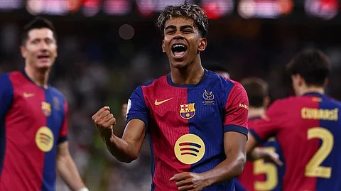 Spanish Super Cup final: Barcelona beats Real Madrid with 5-2 to clinch title
