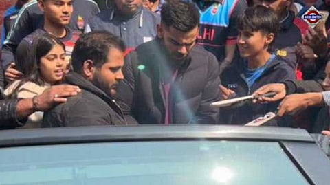 Stampede scare at Delhi stadium as fans throng to watch Virat Kohli, few injured