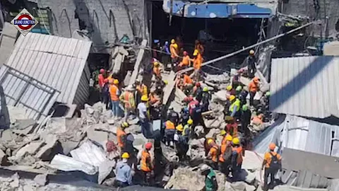 Roof collapse at Dominican club kills 113.