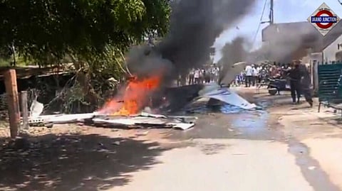 Private training aircraft crashes in Gujarat's Amreli, pilot killed in explosion