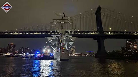 A Mexican Navy training ship damaged after colliding with the Brooklyn Bridge.