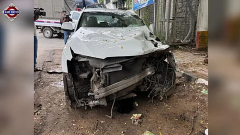 Audi jumps curb, runs over five sleeping on Delhi pavement.