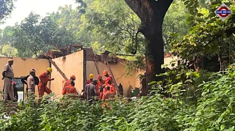 6 Killed After Roof At Dargah Near Delhi's Humayun's Tomb Collapses