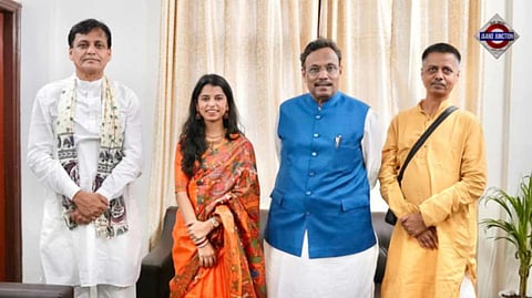 Singer Maithili Thakur Joins BJP, May Contest Bihar Polls From Alinagar