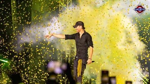 Enrique Iglesias's Mumbai concert hit by theft, 80 phones worth Rs 24 lakh stolen