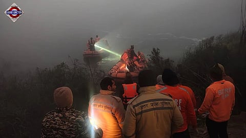 During the rescue, the driver was found unconscious.