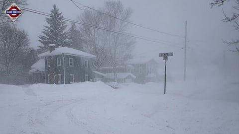 Monster winter storm sweeps US