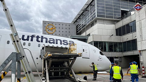 Boeing 787's Nose Suddenly Drops At Frankfurt Airport, Several Lufthansa Employees Hurt