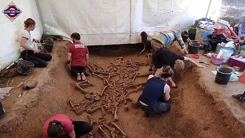 Headless skeletons offer new insights into farming societies 7,000 years ago.