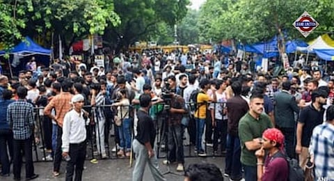 IIT Madras has reportedly asked students to remove Instagram videos expressing support for the ongoing Jantar Mantar protests.
