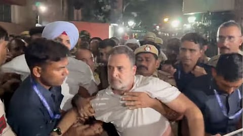 Rahul Gandhi detained during protest