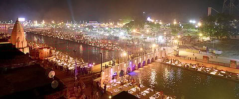 Ayodhya Deepotsav: With over 9 lakh diyas lit along river Saryu, Lord Ram's city sets Guinness world record