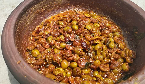 களாக்காய் ஊறுகாய்