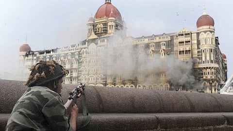 பயங்கரமான பக்கத்து வீட்டுக்காரர்